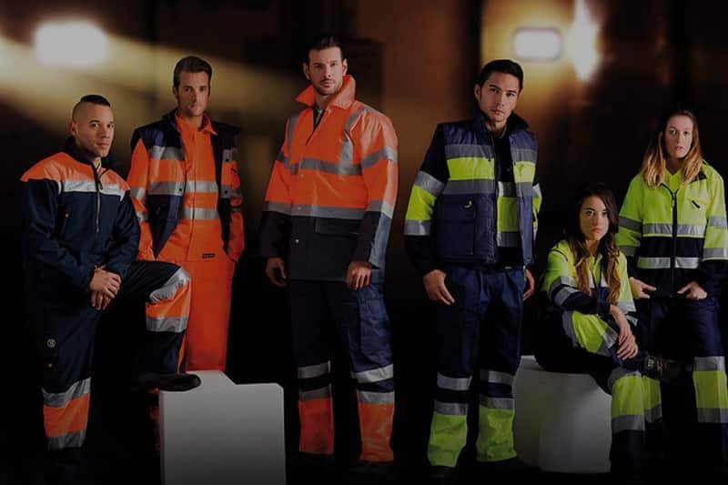 Trabajadores con ropa de alta visibilidad